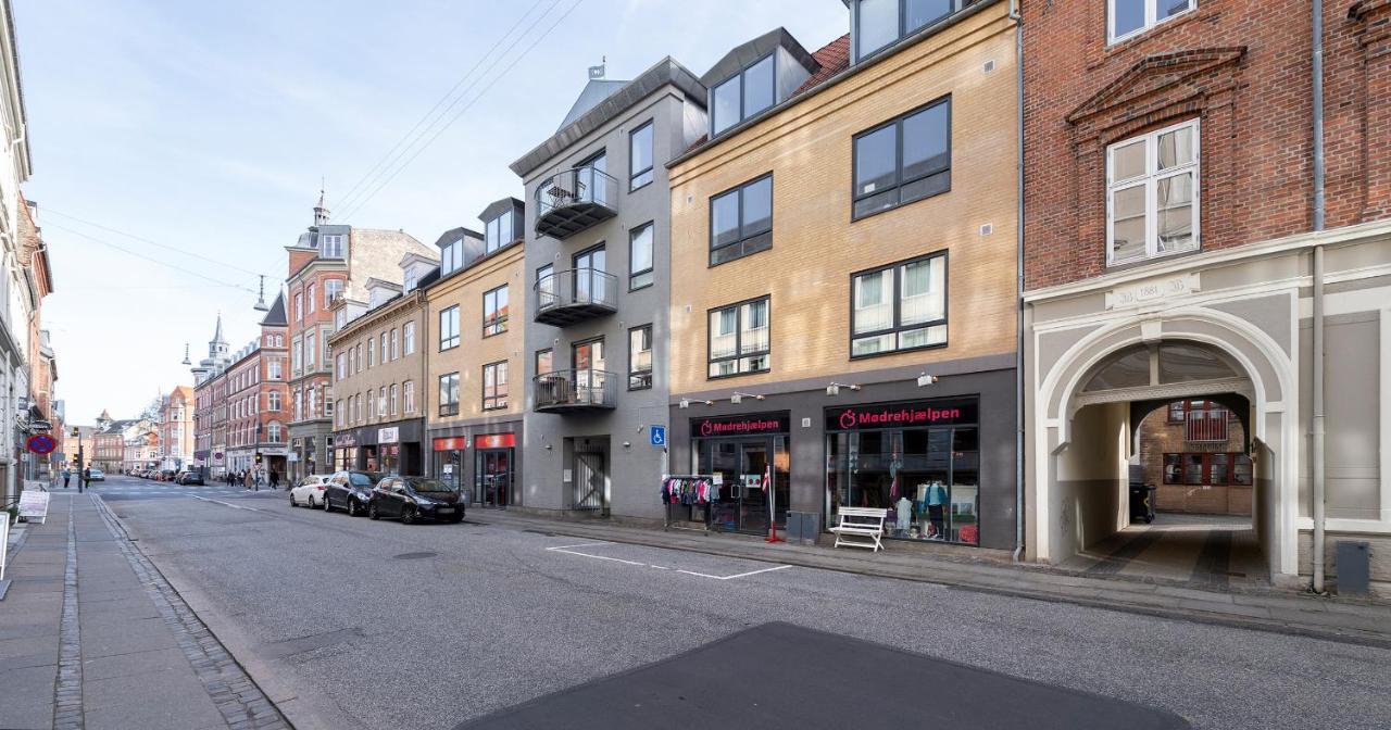 Aday - Apartment Suite 3 Aalborg Center Ngoại thất bức ảnh
